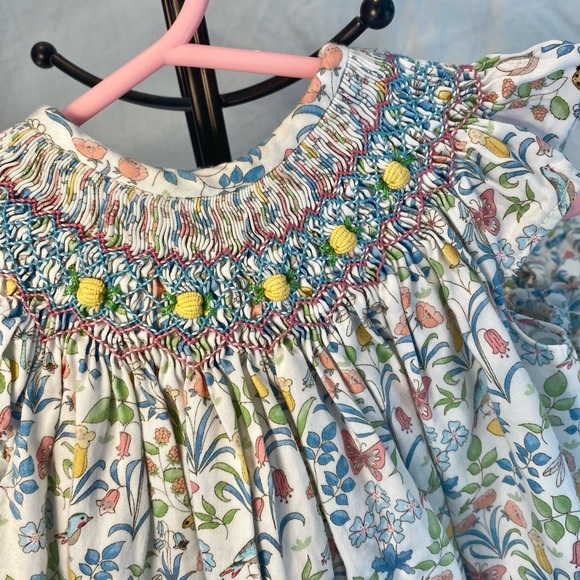 Gorgeous floral Los Encajeros two piece bloomer set. - Picture 3 of 5